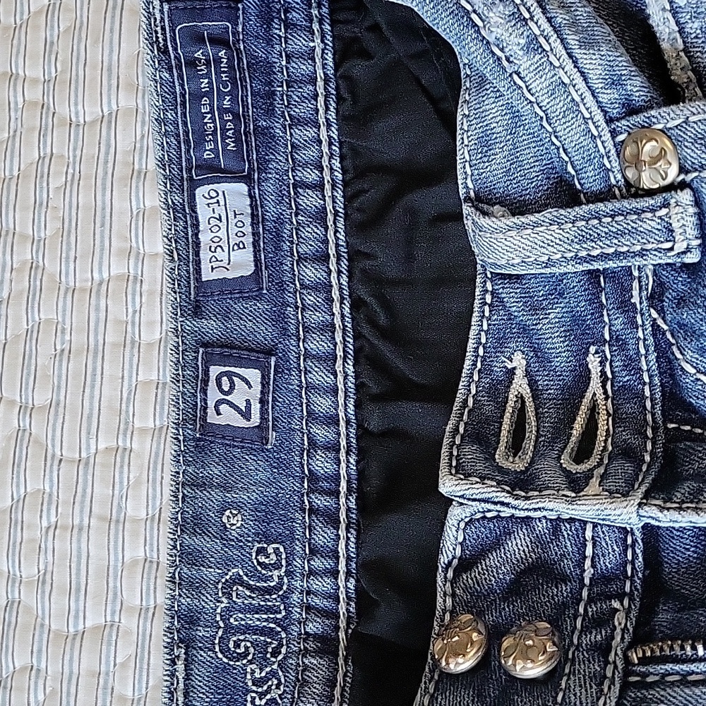 Miss Me~Thick Denim~32×34 Boot - Picture 13 of 16